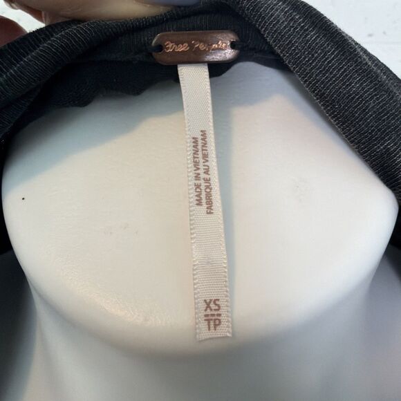 Free People Nellie Sequin Twofer Gray XS Boho Chic Grunge Edgy Urban Artsy Flowy - Picture 9 of 9